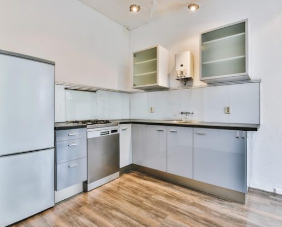 spectacular-kitchen-design-with-grey-kitchen-set_305343-18731
